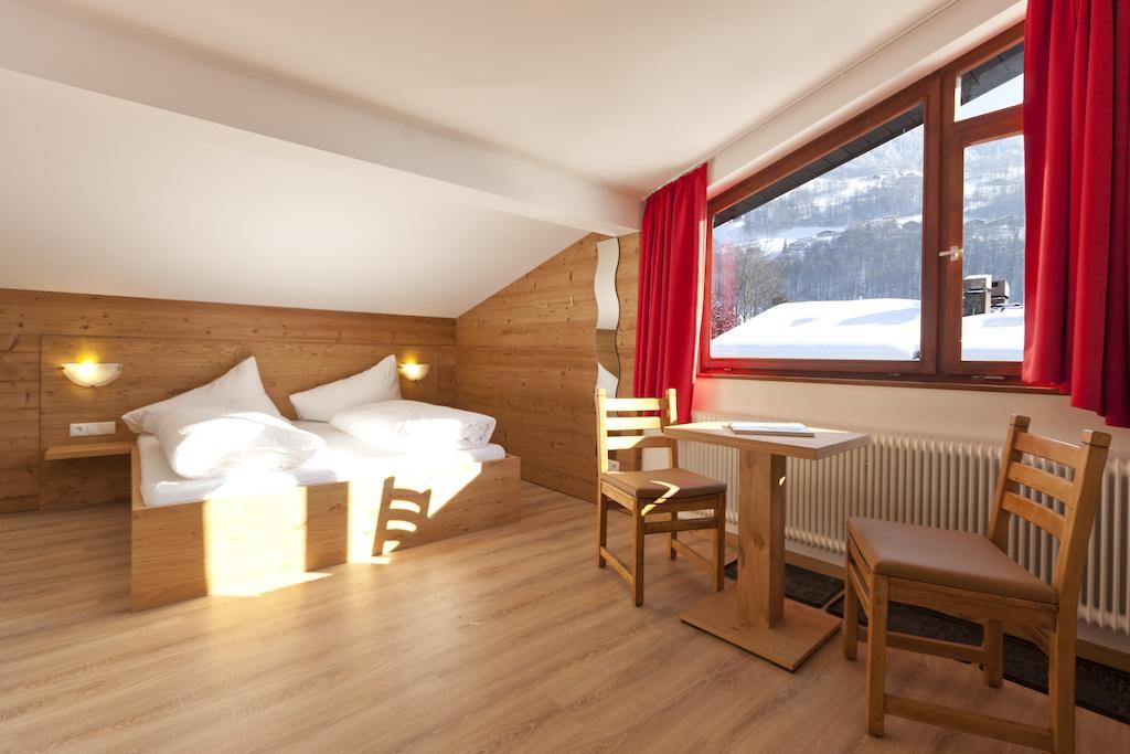 Hochjochstoebli B&B Alpine Easy Stay شرنز المظهر الخارجي الصورة